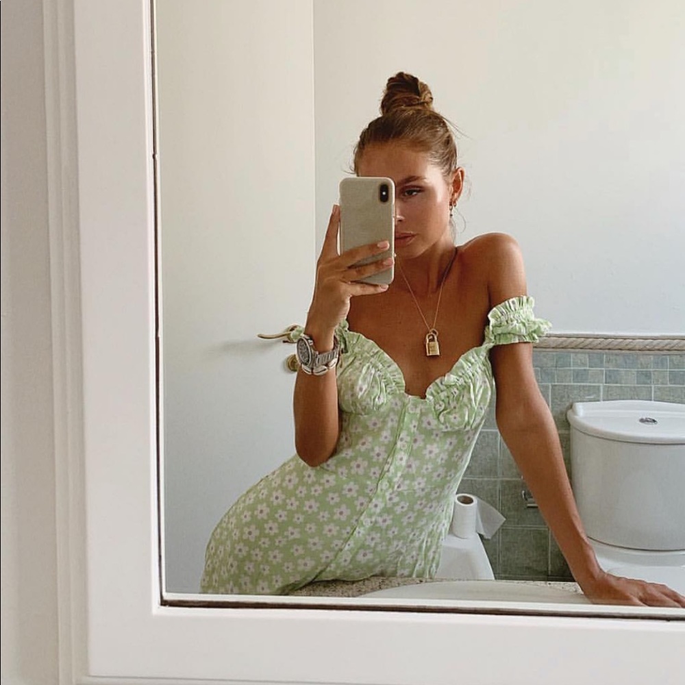 WITH JÉAN ISABELLE DRESS